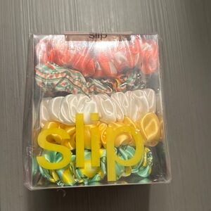 Brand new SLIP midi scrunchies 5 pack